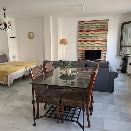 Plaza Apartment