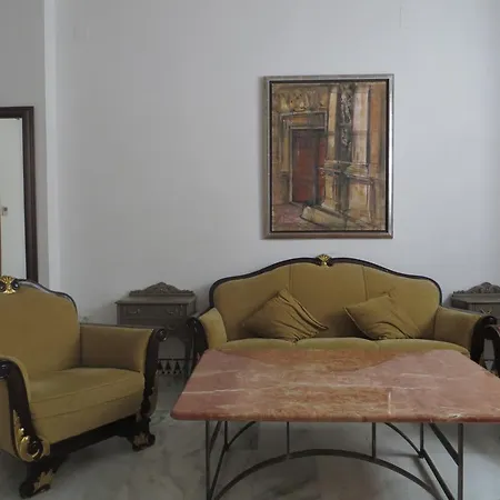 Apartament Plaza
